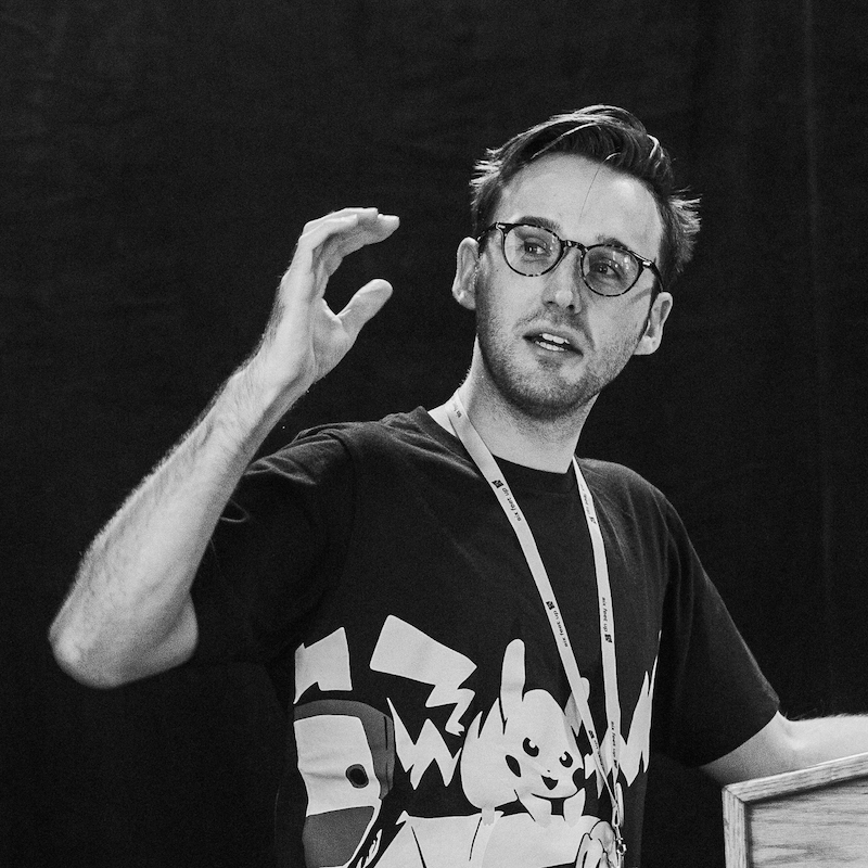 Photo of Andrew Knight